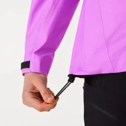 ArcTeryx Beta Womens Waterproof Hooded Jacket -Trekking Tent Shop ArcTeryx Beta Jacket Womens Model 03