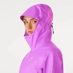 ArcTeryx Beta Womens Waterproof Hooded Jacket -Trekking Tent Shop ArcTeryx Beta Jacket Womens Model 04