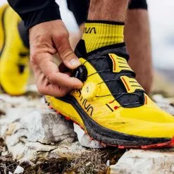 La Sportiva Jackal II Boa Mens Trail Running Shoe - Yellow/Black 18 La Sportiva Jackal II Boa Mens Trail Running Shoe - Yellow/Black -Trekking Tent Shop La Sportiva Jacakl II Boa Mens Yellow Black 02