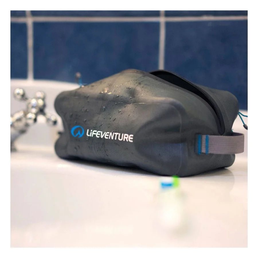 LifeVenture Wash Case 2 LifeVenture Wash Case - Image 2